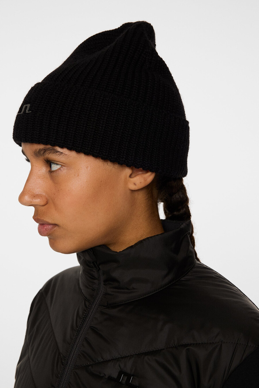joan merino beanie