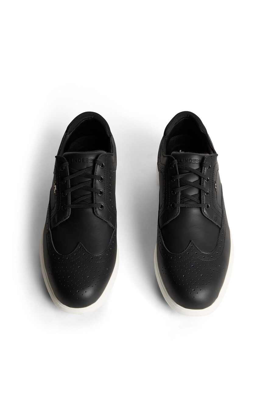 fairway brogue golf sneaker