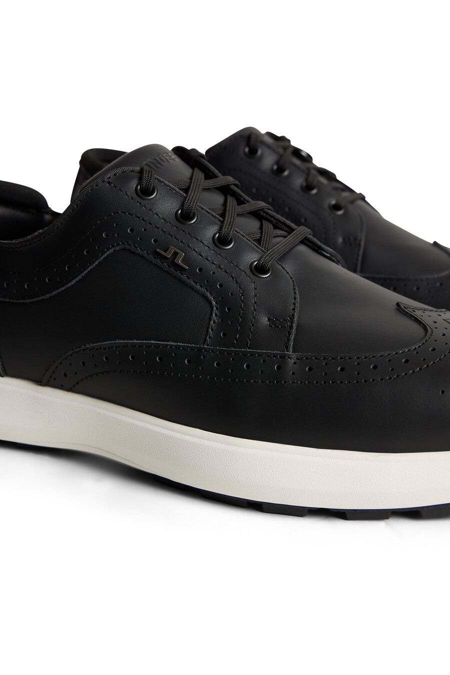 fairway brogue golf sneaker