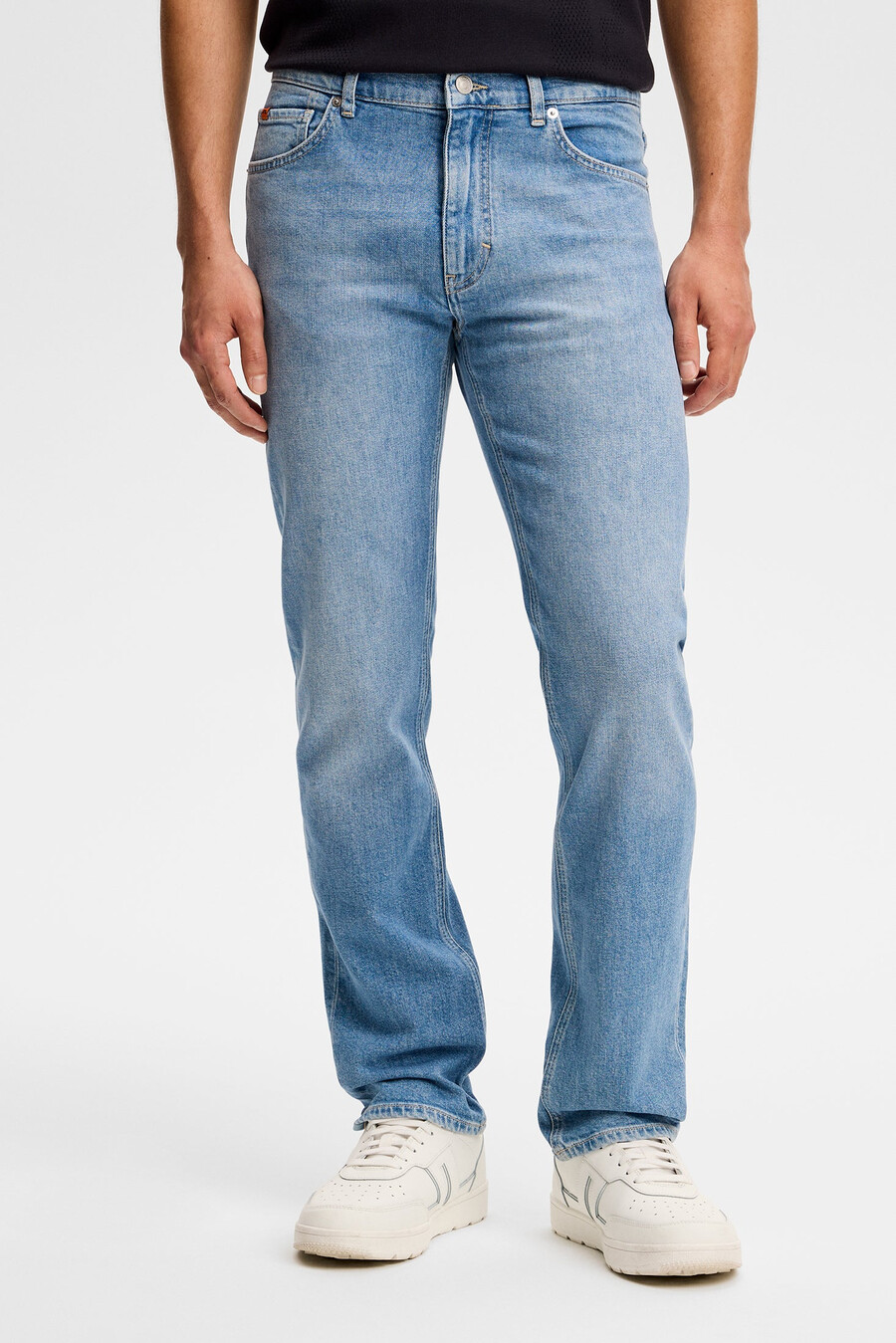 jax light wash slim jeans