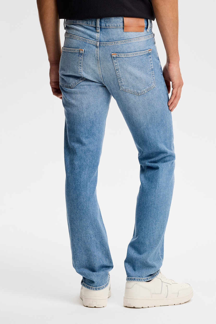 jax light wash slim jeans