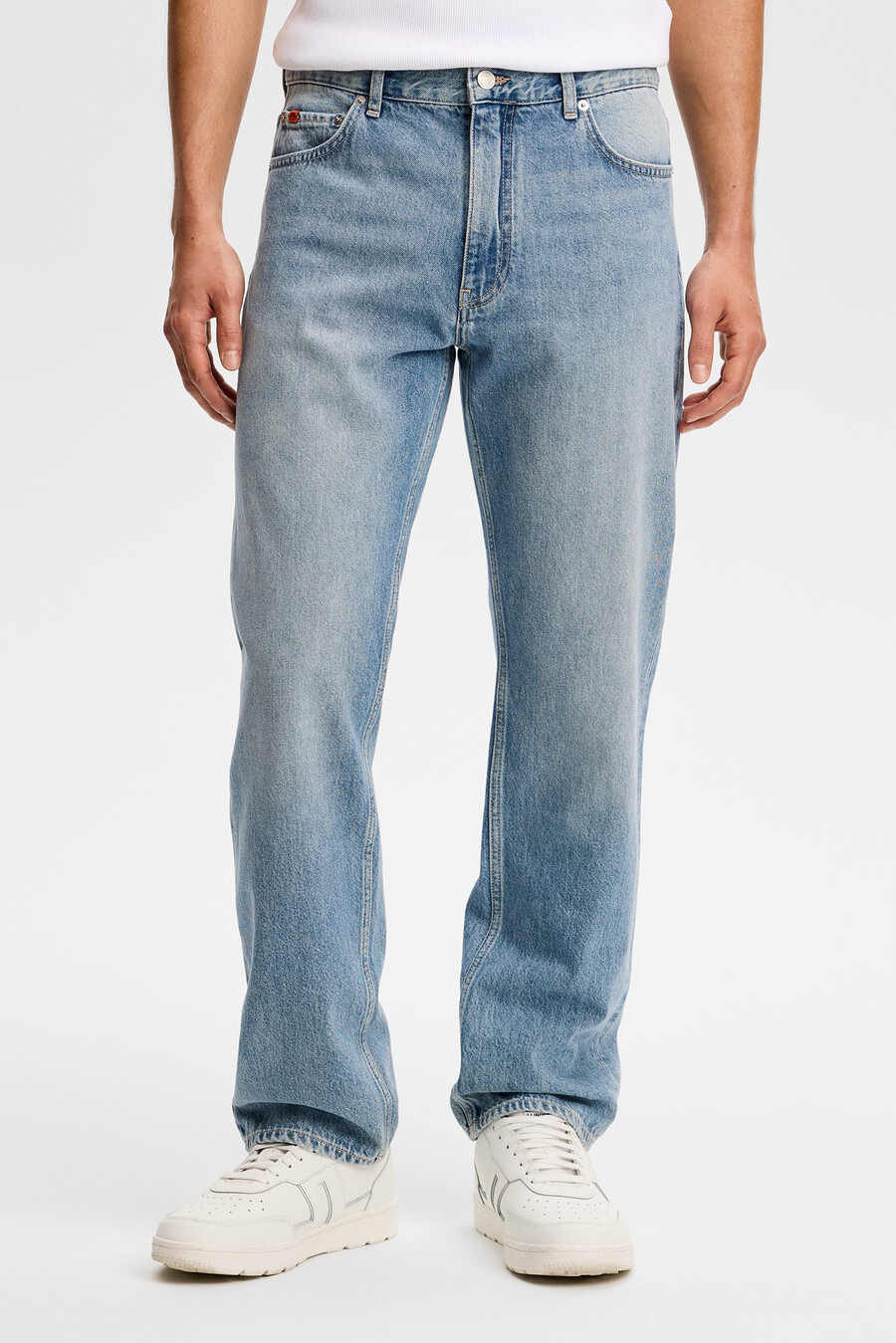 cody light wash reg jeans