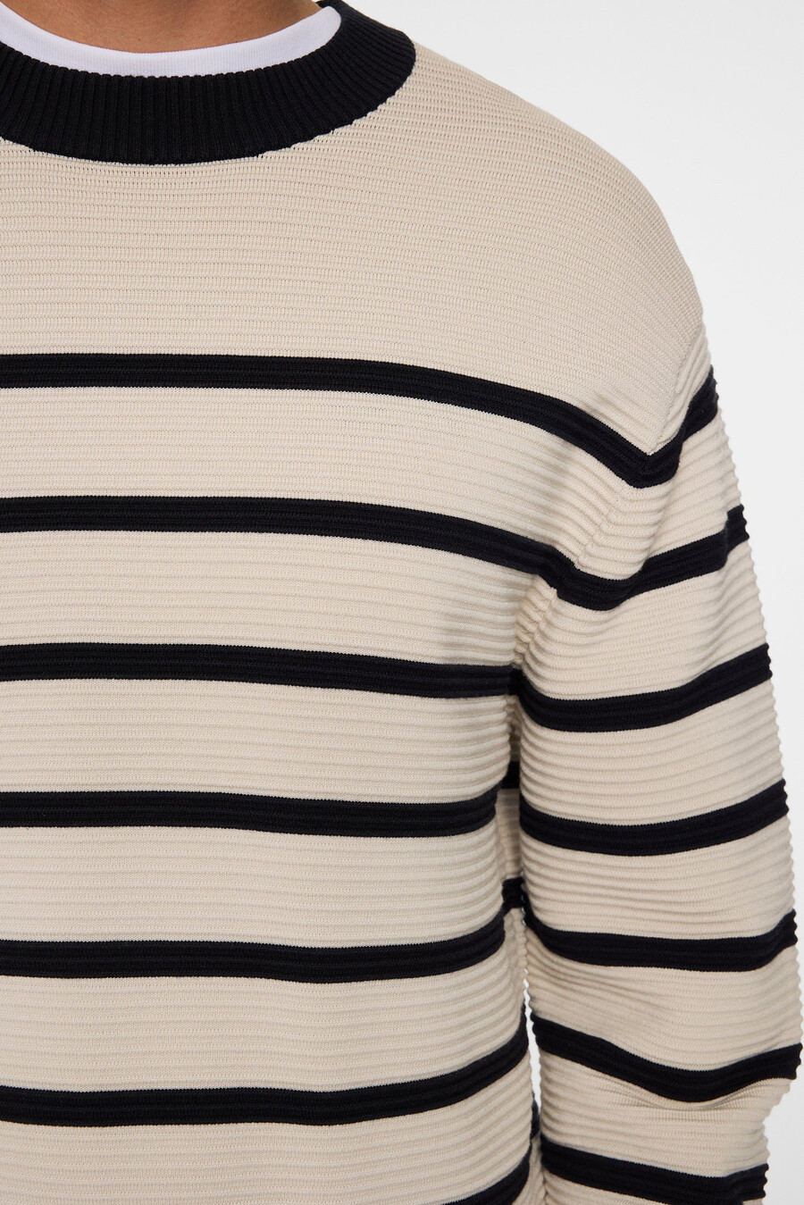 sawyer stripe crew neck