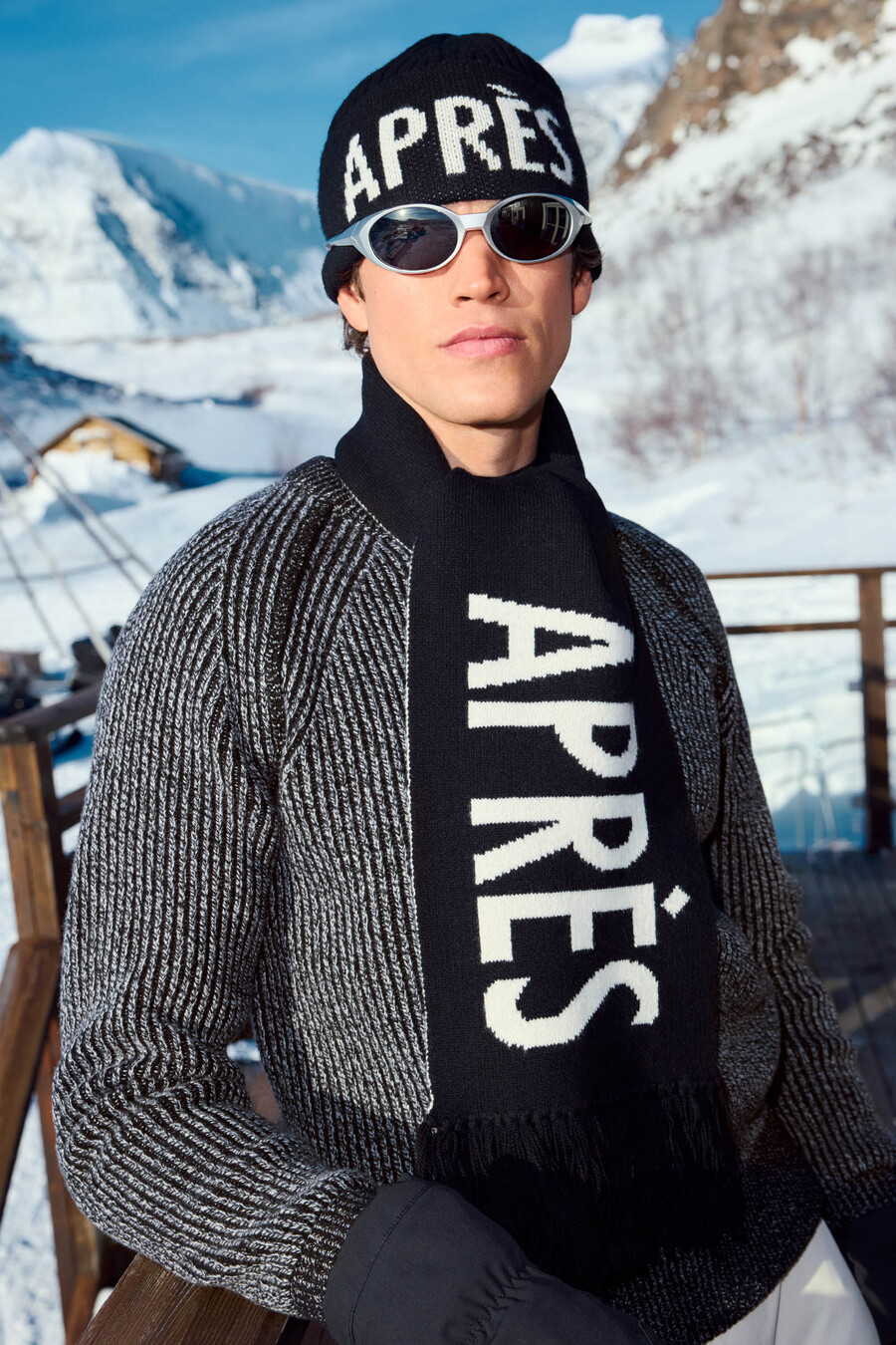 fred knitted crew neck