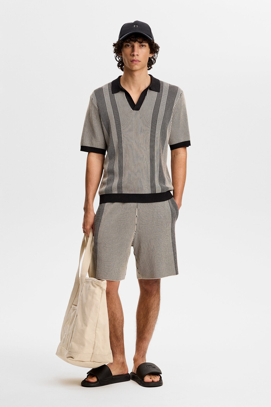 simon knitted shorts