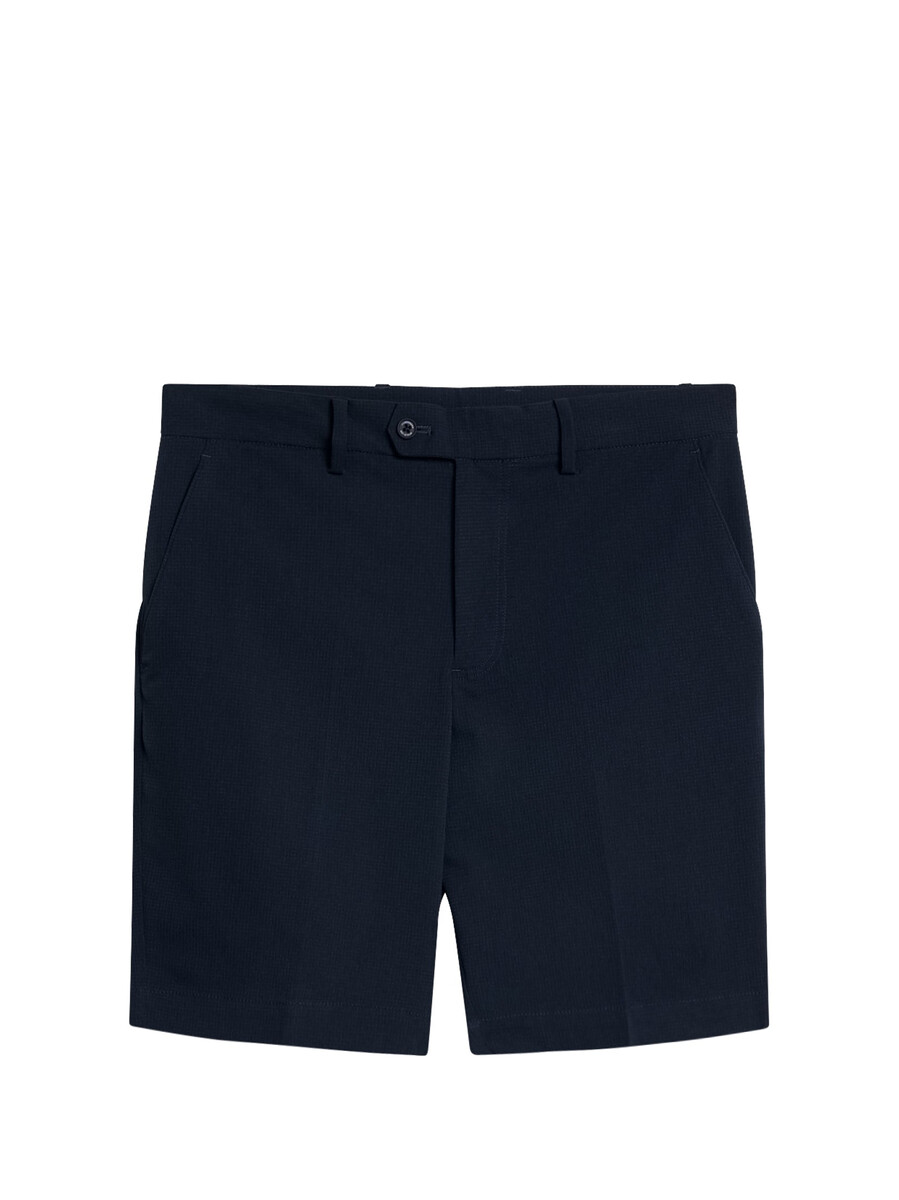 vent tight golf shorts