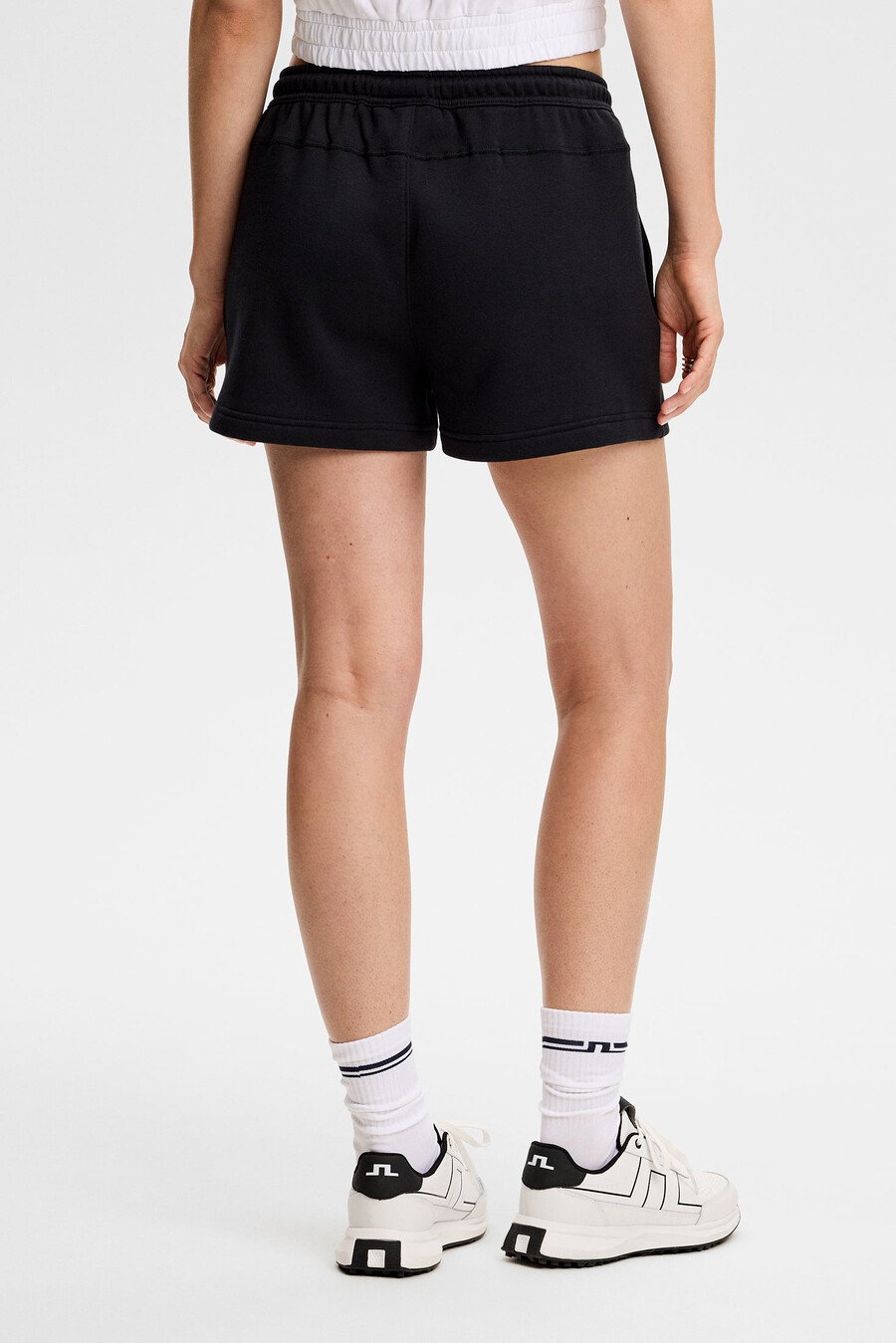 nova shorts