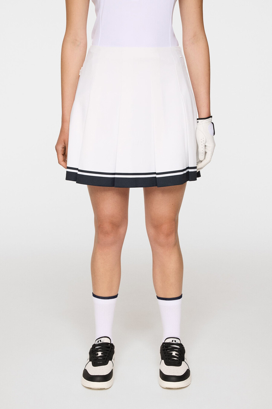 beth skirt