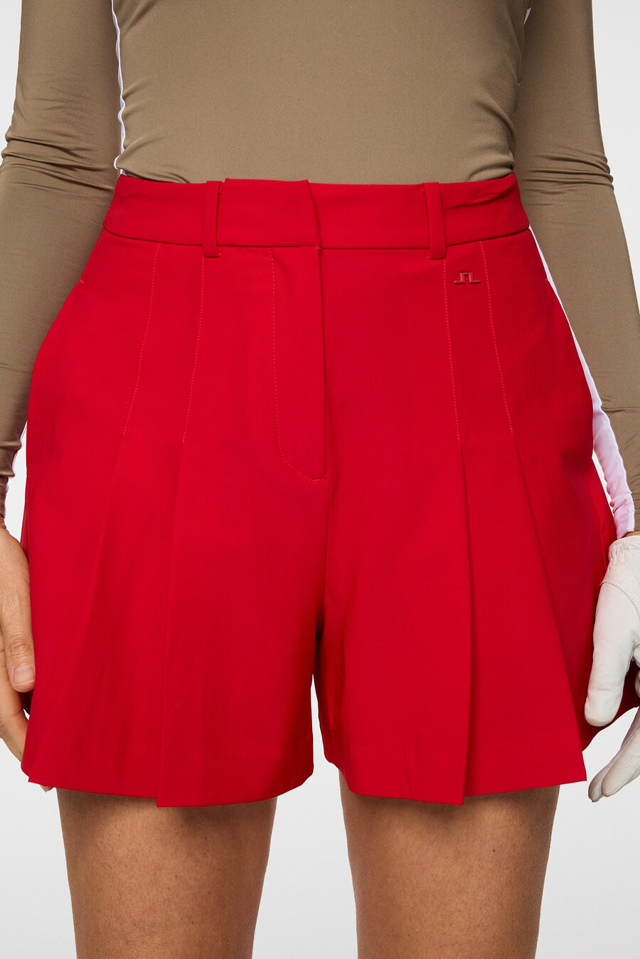 arella pleated shorts