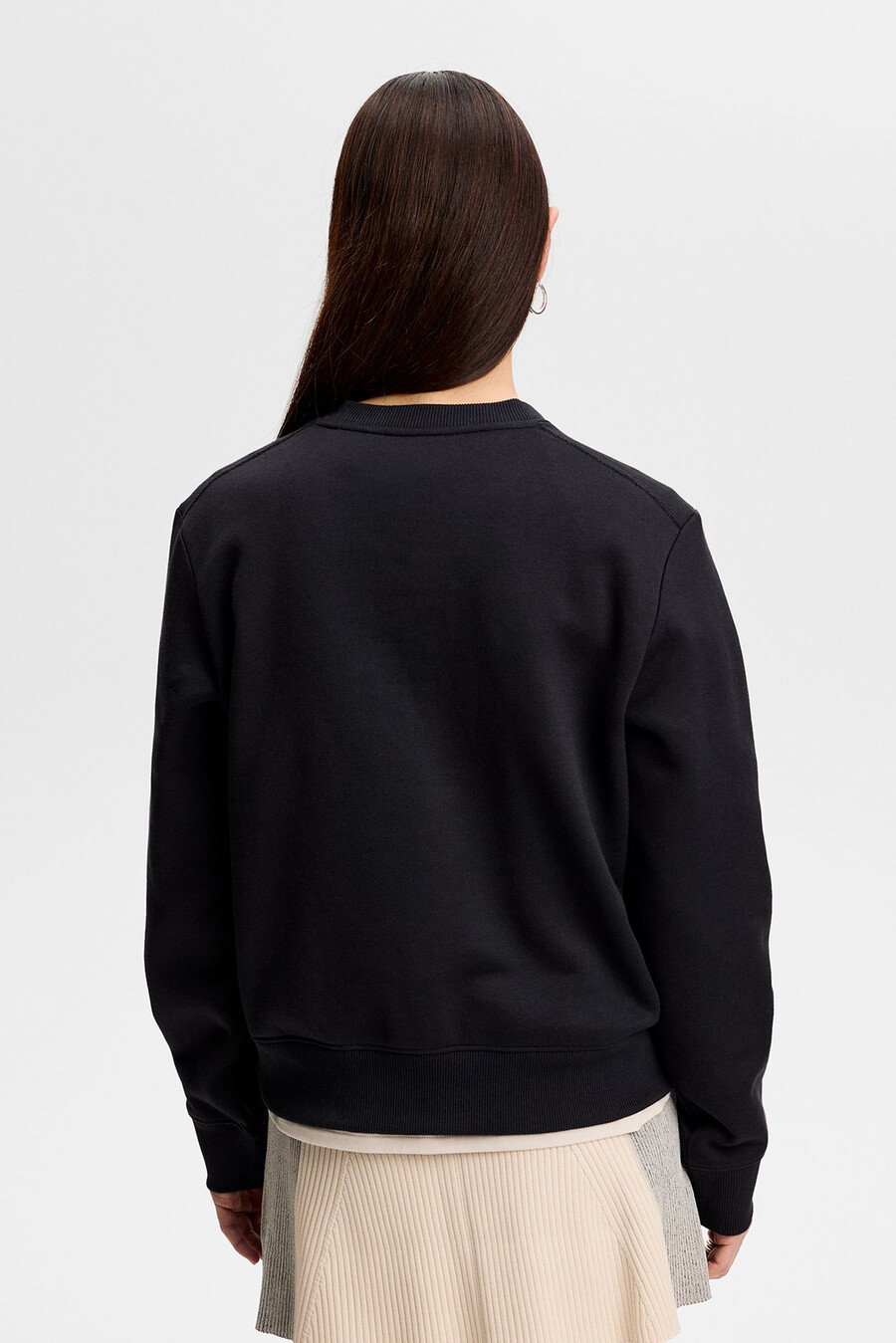 nova crew neck