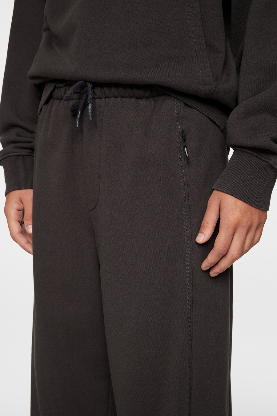 callan track pants