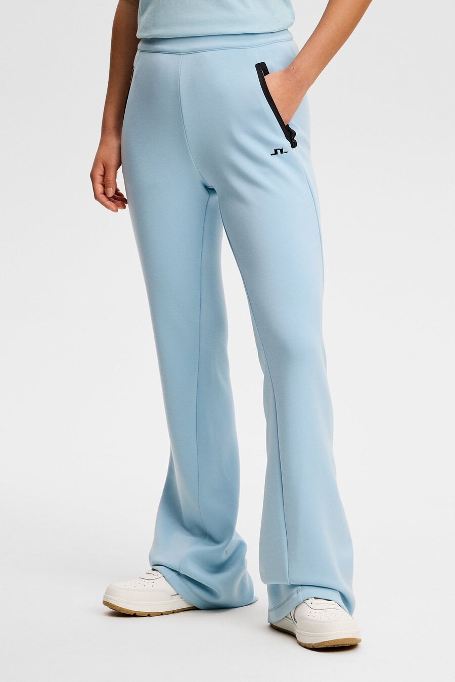 aura flare pants