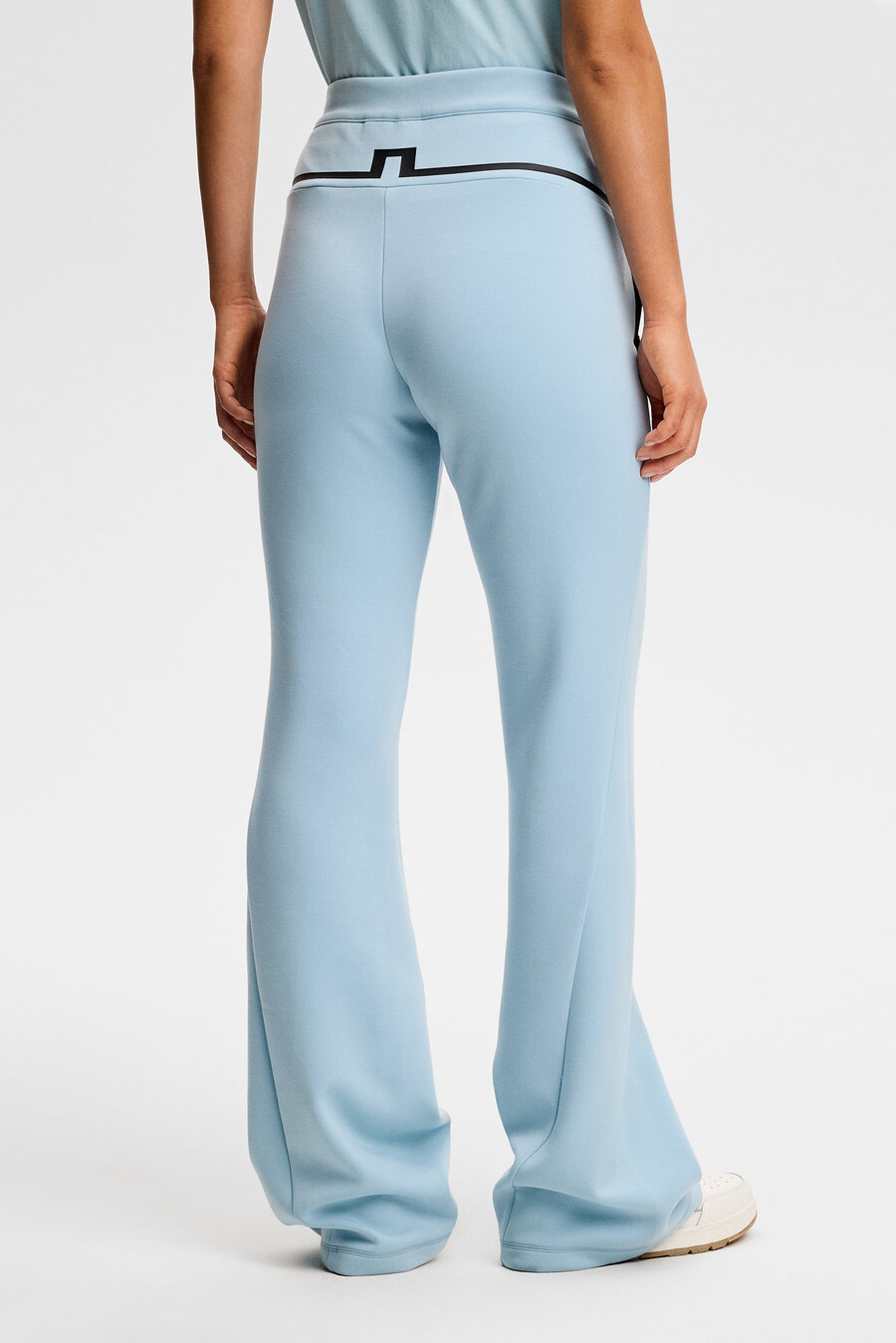 aura flare pants