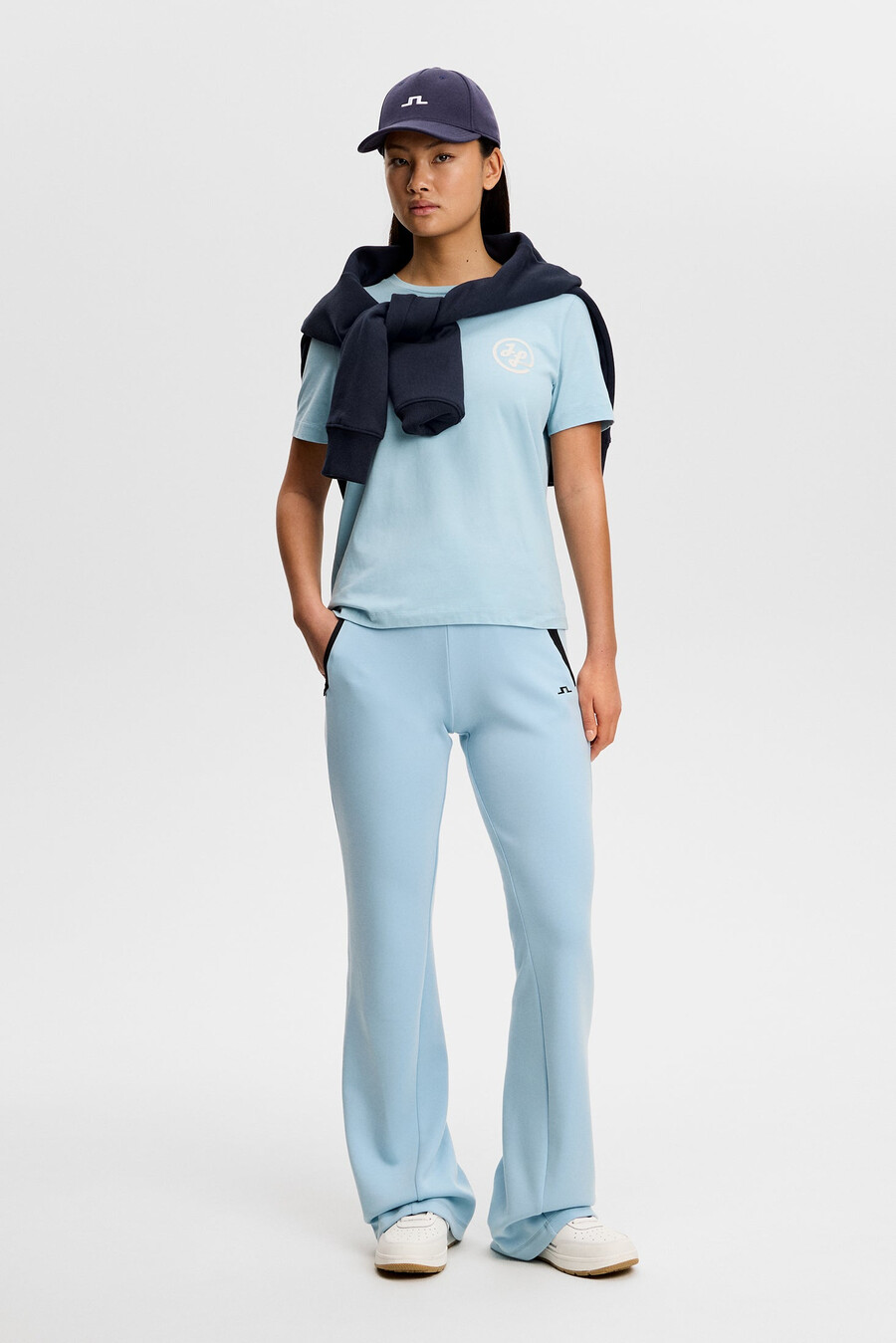 aura flare pants