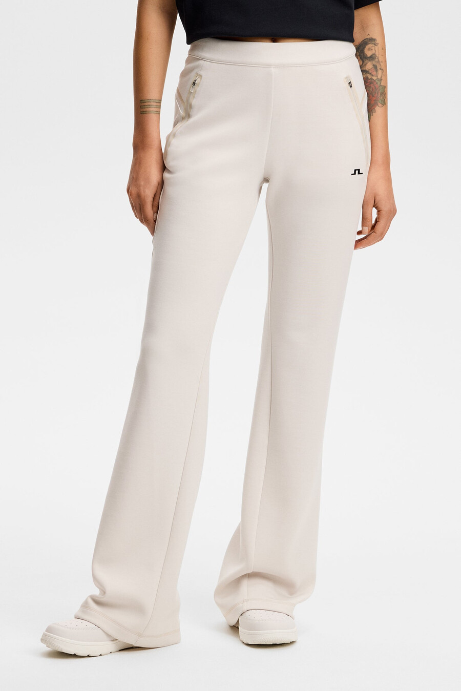 aura flare pants