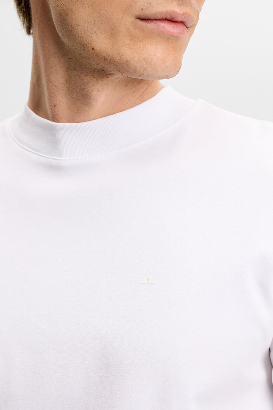 ace mock neck t-shirt