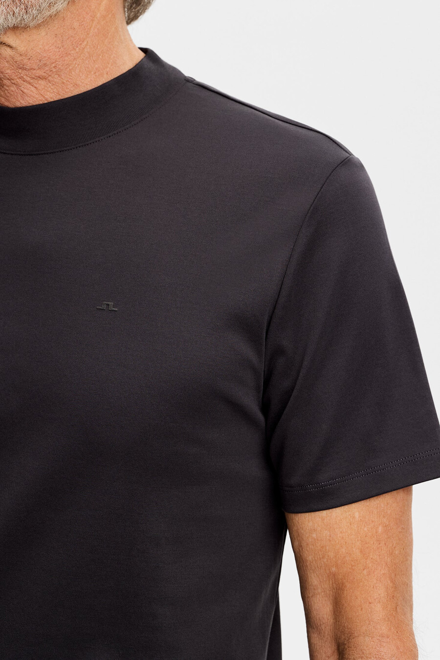 ace mock neck t-shirt