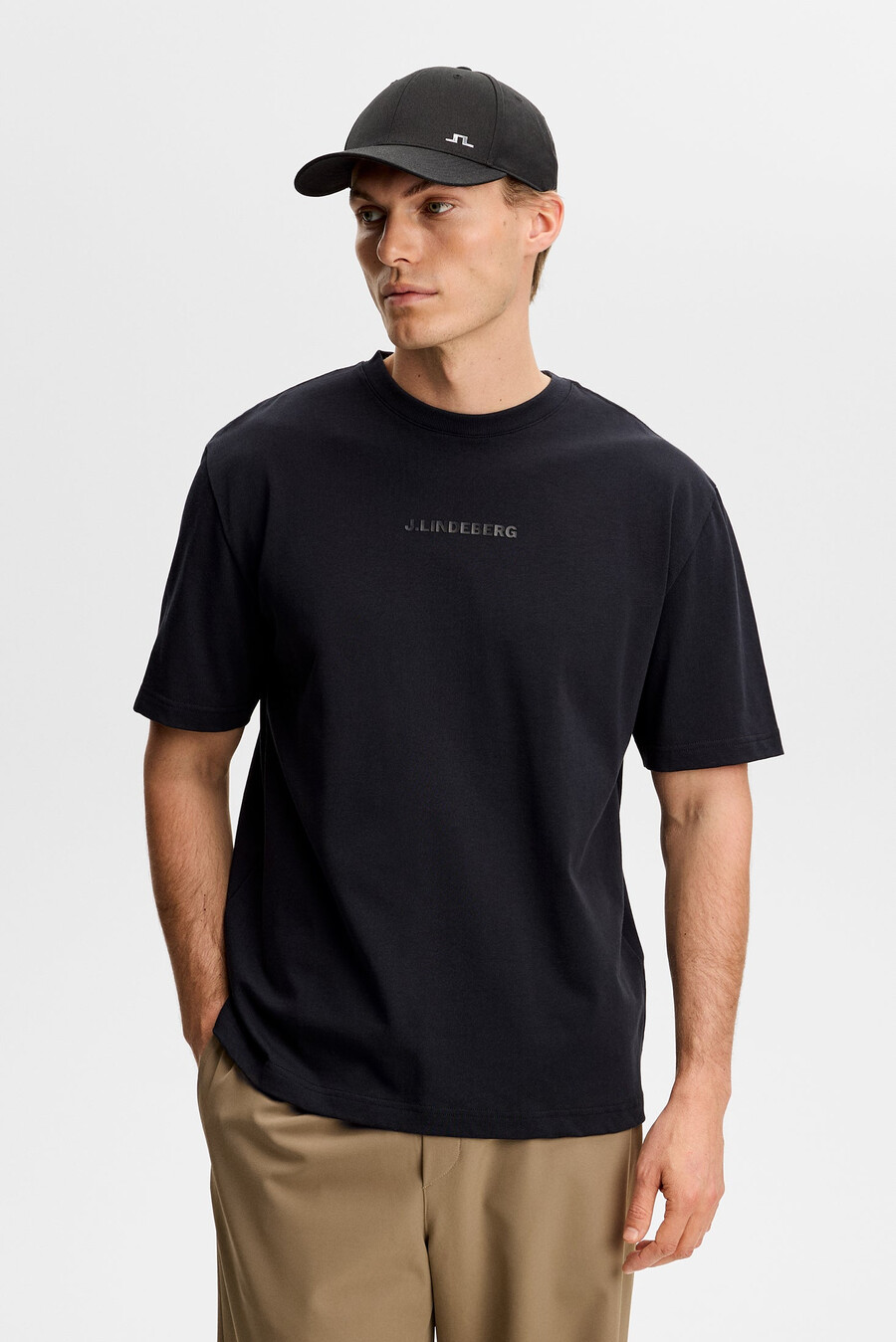 hale heavy logo t-shirt
