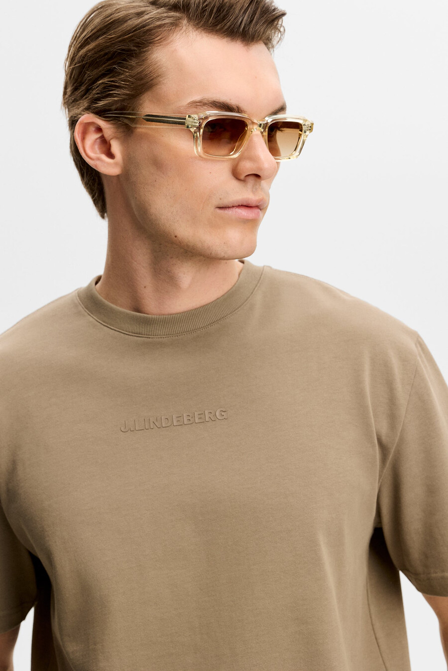 hale heavy logo t-shirt