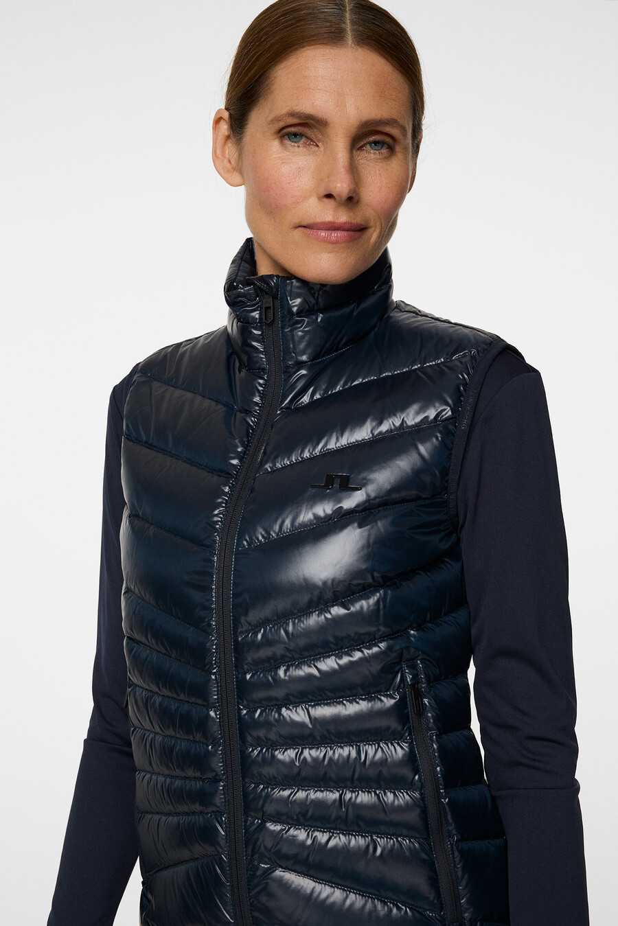 lara light down vest